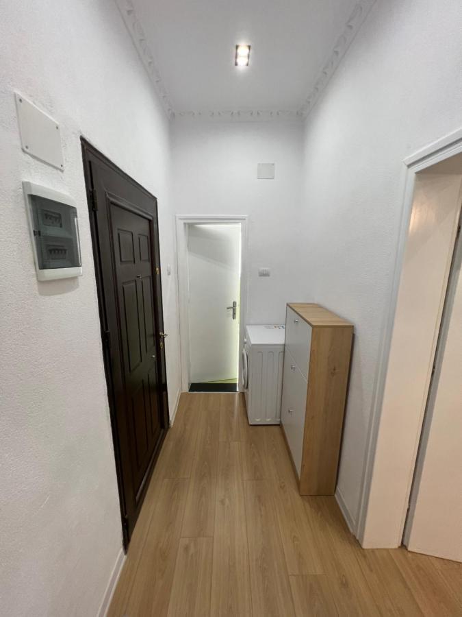 טיראנה Leti Apartaments 21 Dhjetori Sc מראה חיצוני תמונה